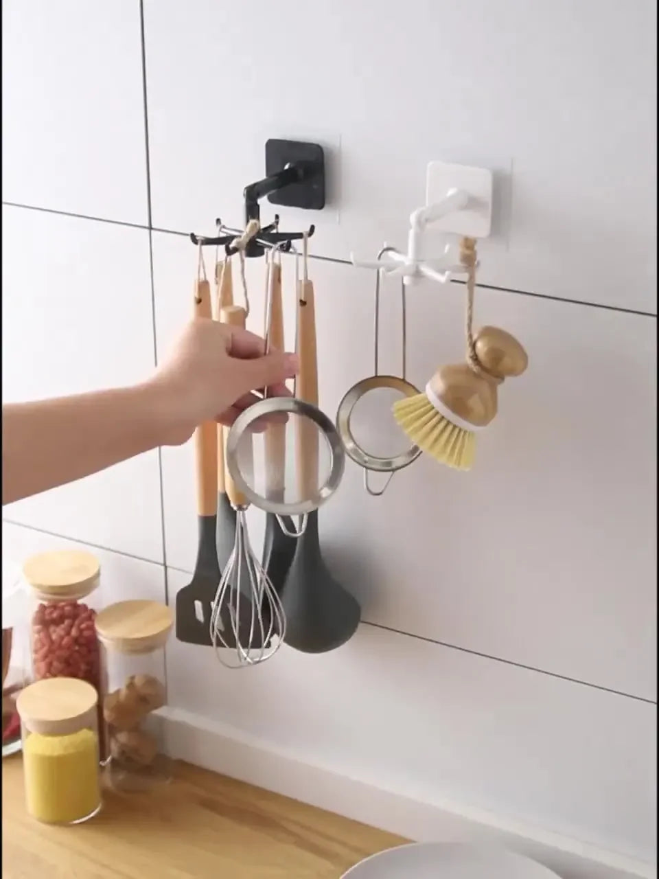 360° Rotating Kitchen Storage Hook